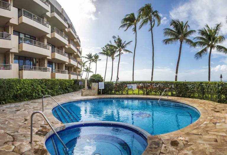 Condo  Kahana