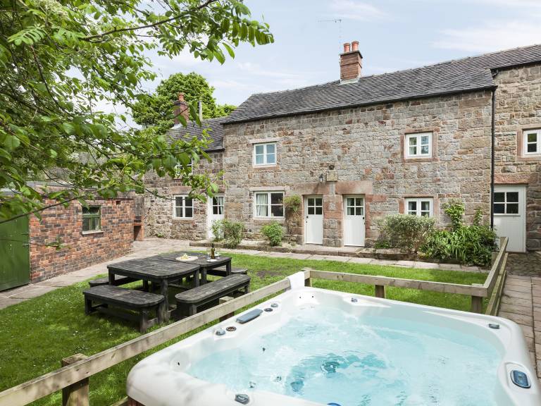 Cottage Bradnop