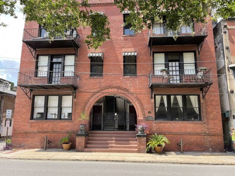 Condo  Historic District - South