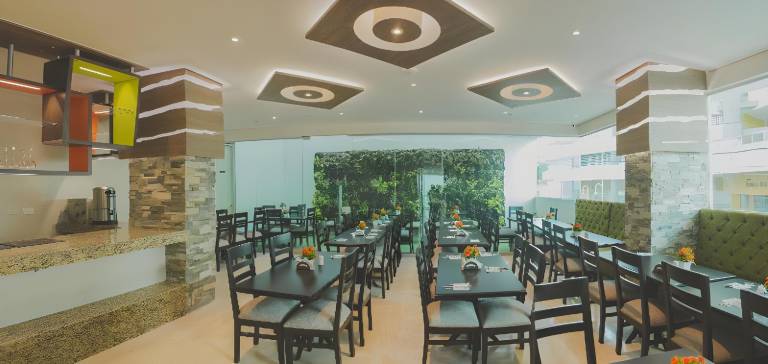 Hotel Aixo Suites By GEH Suites — photo 3