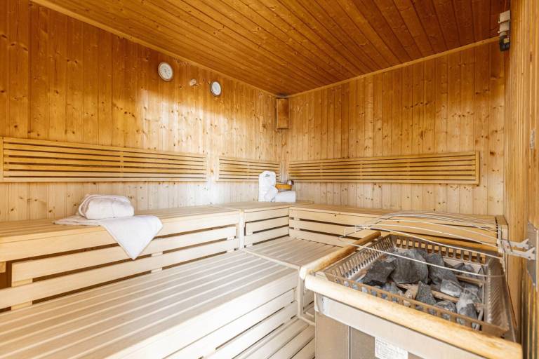 Apartment with sauna & pool | Mountain view — photo 5