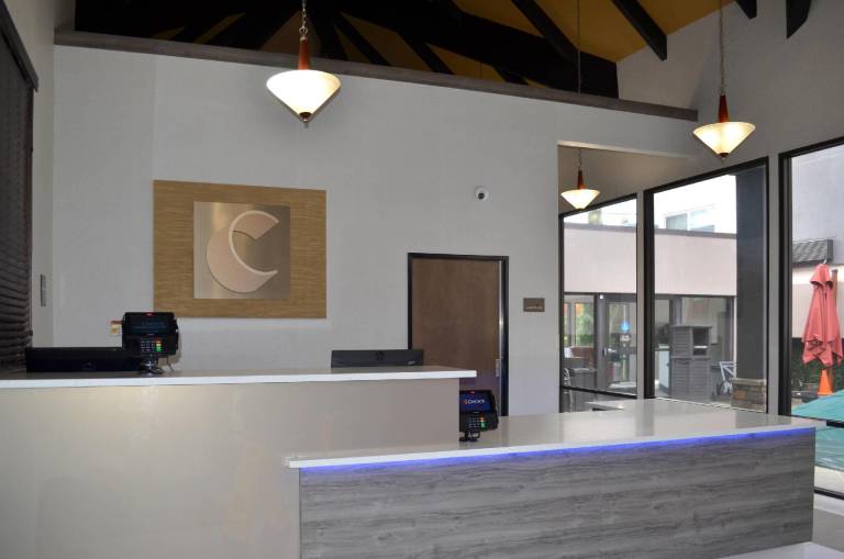 Comfort Inn & Suites Beaverton - Portland West — photo 2