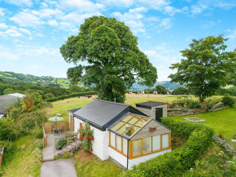 Fully equipped cottage with garden | Pet-friendly — photo 2