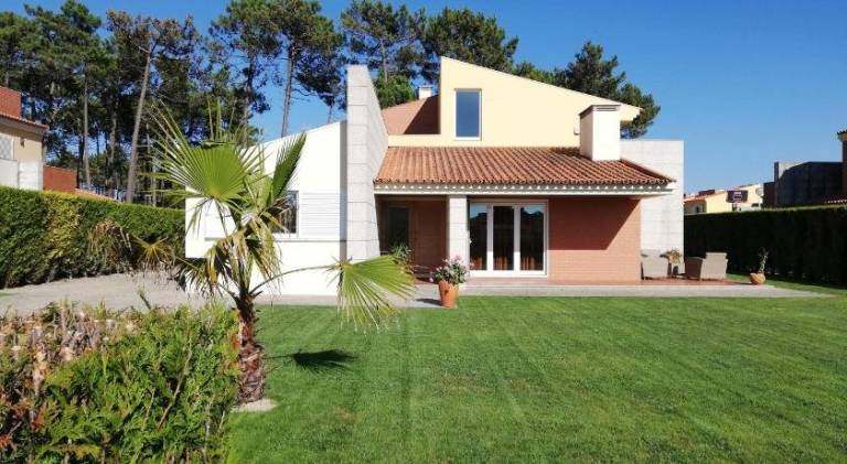 Casa  Ovar