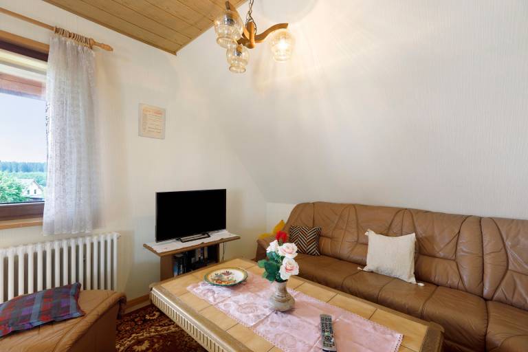 Apartment 'Haus Barbara' with Shared Garden, Balcony and Wi-Fi — photo 4