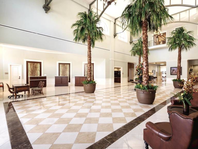 Embassy Suites by Hilton Savannah Historic District — photo 5
