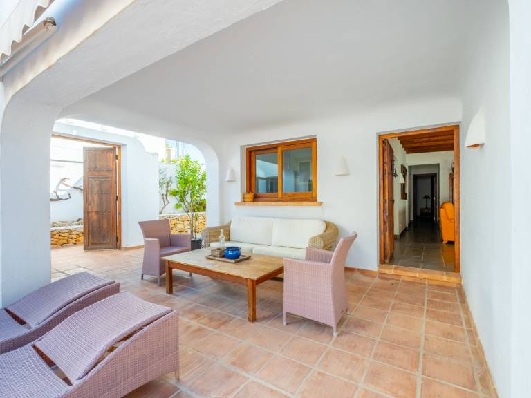 Family-friendly house with private pool, yard & patio | Next to the beach | Good for workation | Pets allowed — photo 5