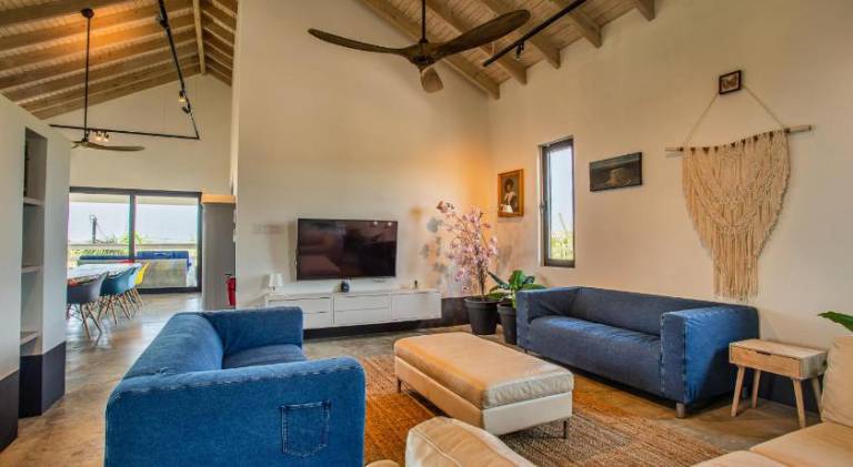 Villa with BBQ & private pool — photo 3