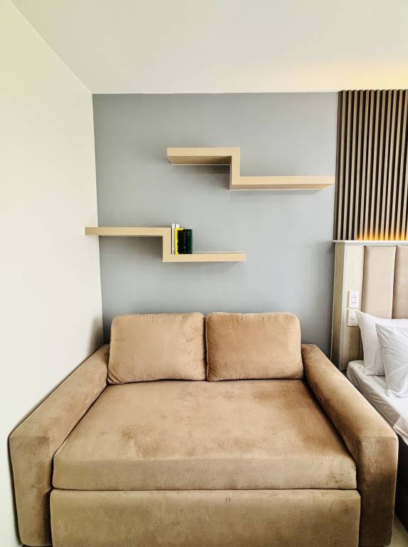 Apartment with pool & terrace | City view — photo 2