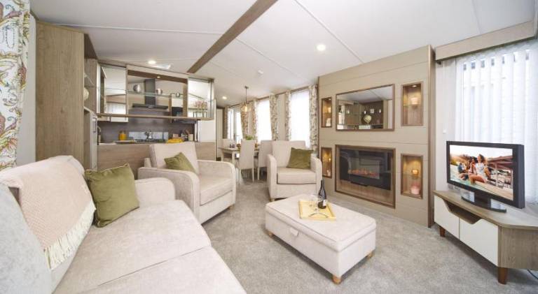 Pleasant vacation home with pool | Pet-friendly in Cirencester