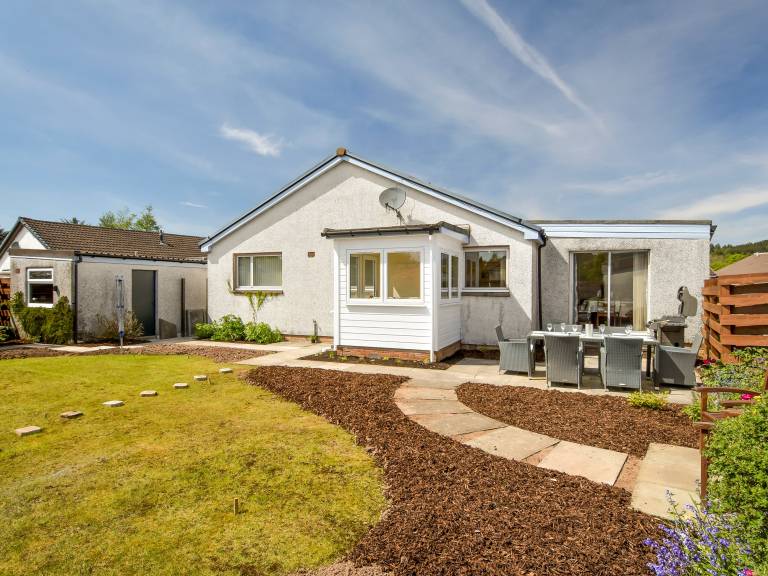 Cottage Comrie