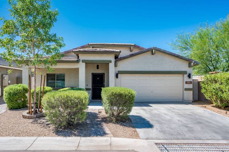House Apache Junction