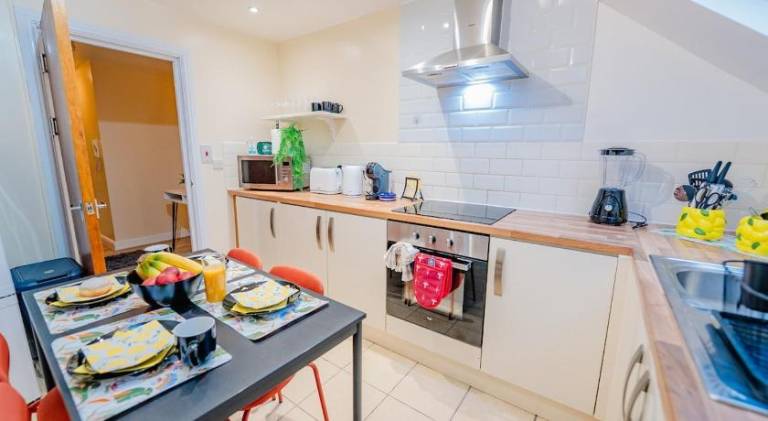 Holiday apartment with 1 room for 6 persons — photo 4