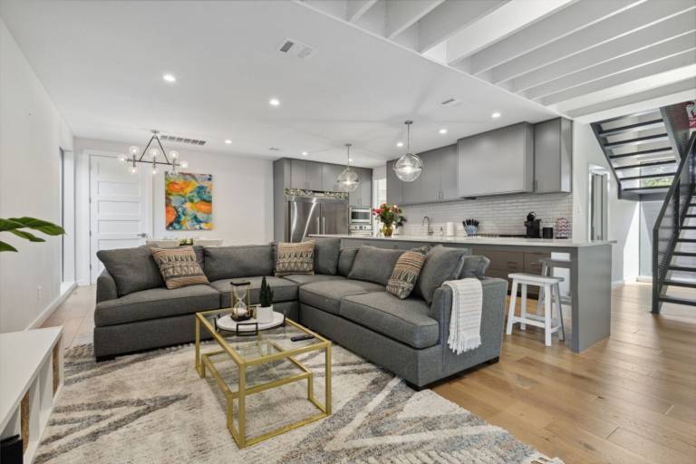 Vacation home with 4 rooms for 12 persons in Dallas, TX