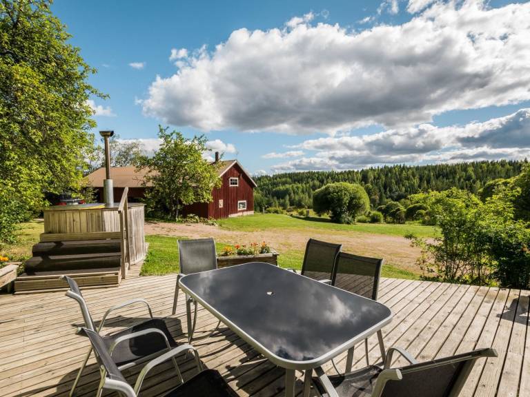 House with terrace & sauna | Nature view — photo 2