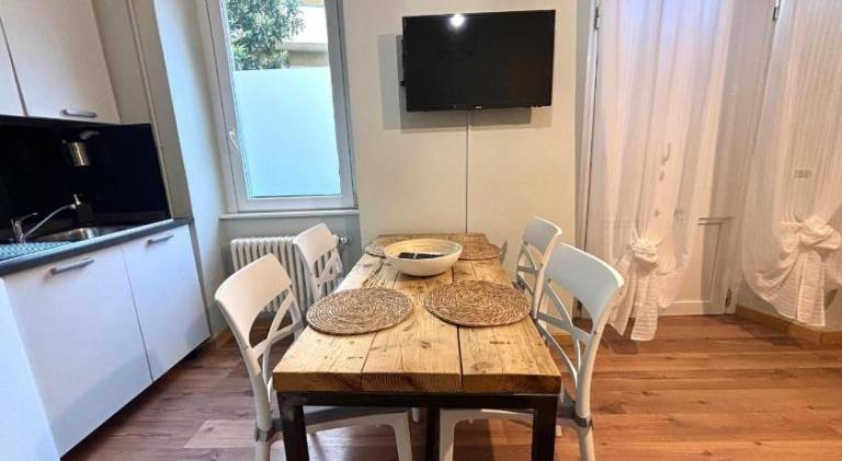 Holiday apartment | Close to Como Cathedral — photo 5