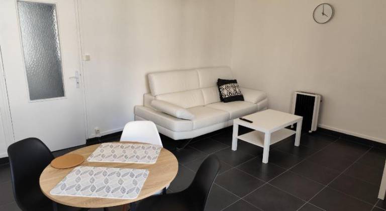 Nice apartment | Dogs allowed in Dole