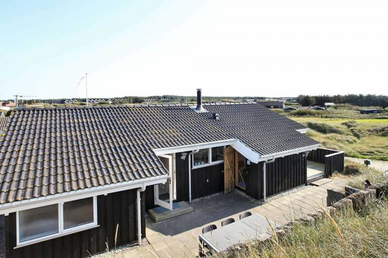 House with sauna, terrace & barbeque — photo 2