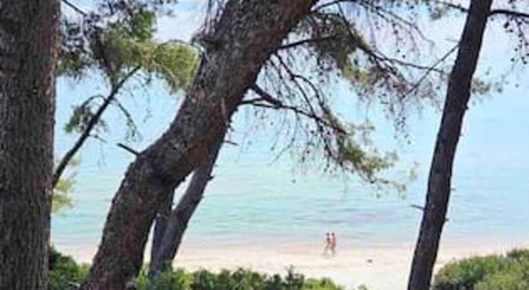Villa with private pool, barbeque & yard in Sithonia