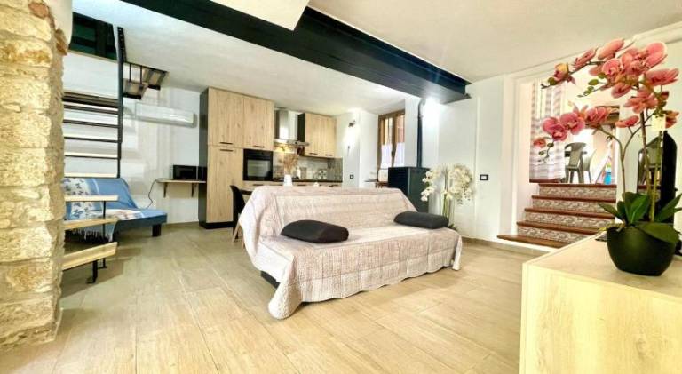 Rental apartment with 2 rooms for 4 persons — photo 2