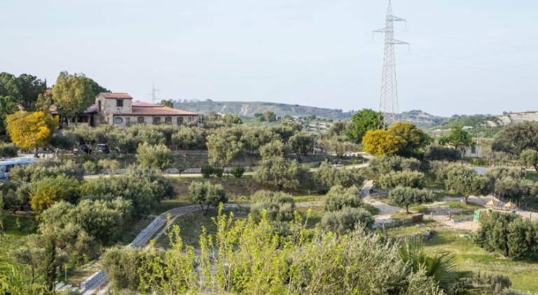 Lovely farm with pool, patio & yard | Pets are welcome in Catanzaro