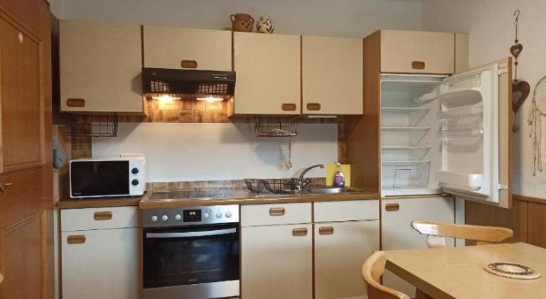 Rental apartment with 2 rooms for 6 persons — photo 4
