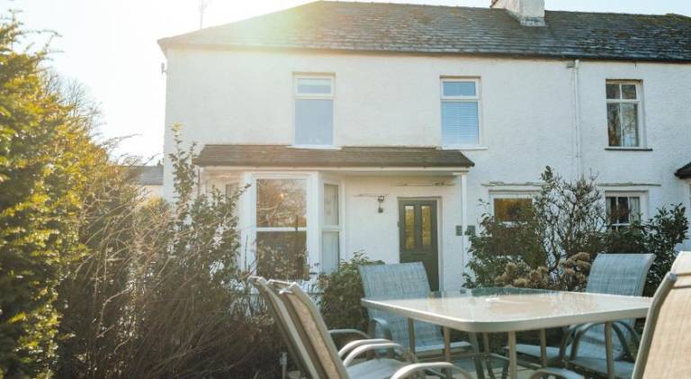 House with 2 rooms for 4 persons — photo 3