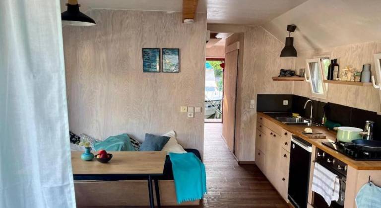 Nice boat | Pet-friendly — photo 2
