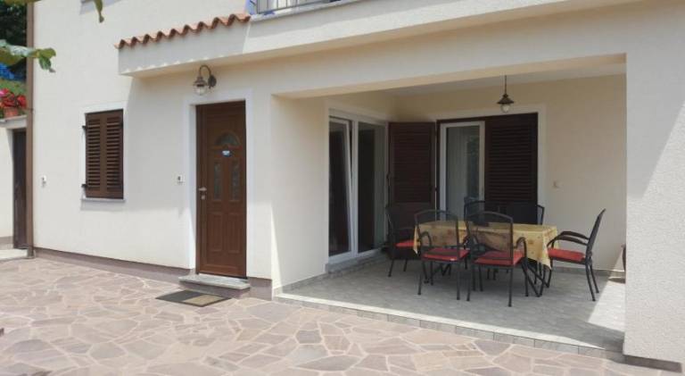 Holiday apartment with 2 rooms for 7 persons — photo 5