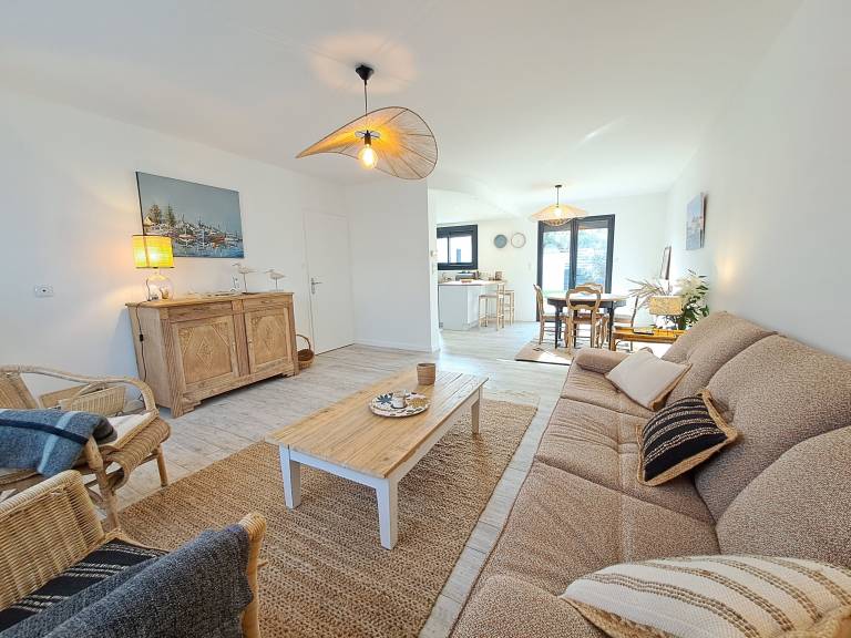 Fully equipped nice vacation home with garden & patio | Pet-friendly — photo 2