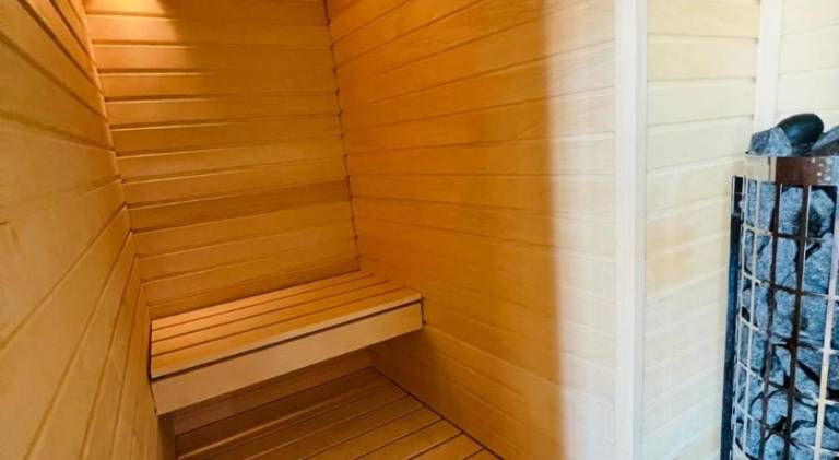 Apartment with yard & sauna | Near Wenceslas Square | Good for workation | Pets are welcome — photo 5