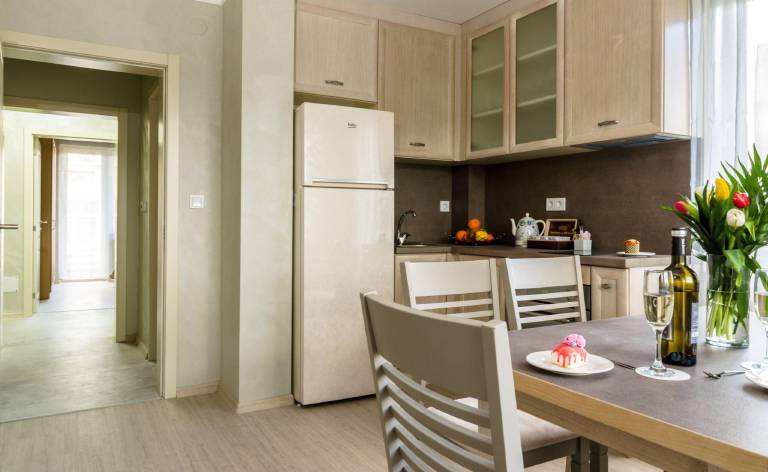 Beautiful holiday apartment with terrace | Close to Alexander Nevsky Cathedral | Pets allowed — photo 3