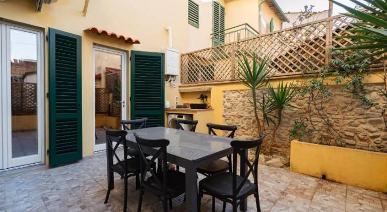 Rental apartment with 1 room for 4 persons — photo 4
