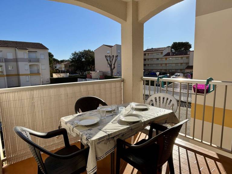 Holiday apartment with 2 rooms for 4 persons — photo 3