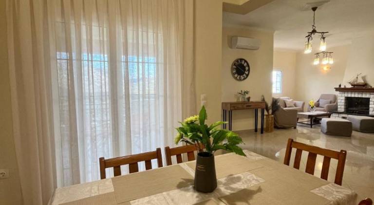 Pleasant villa with BBQ, yard & terrace | Good for workation | Pets are welcome — photo 5