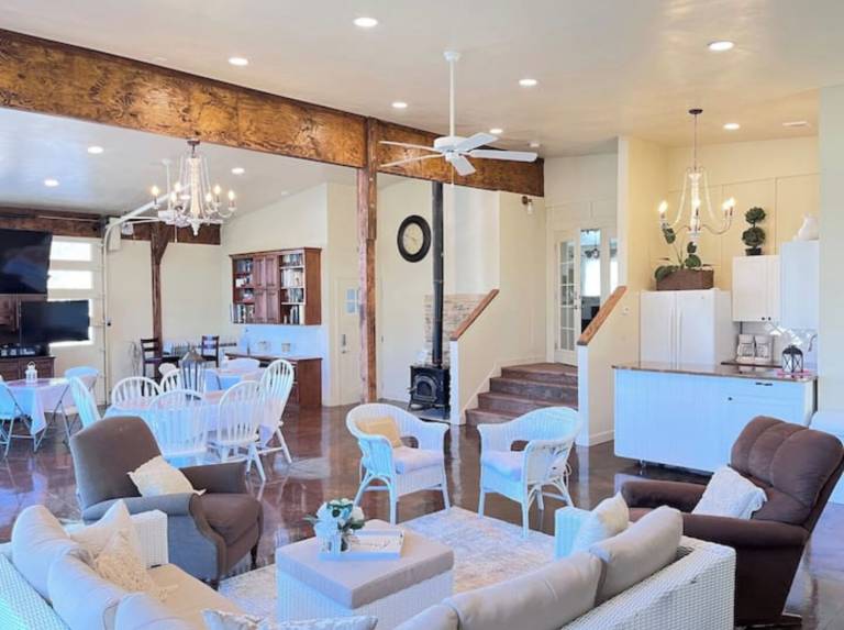 Farmhouse Nampa