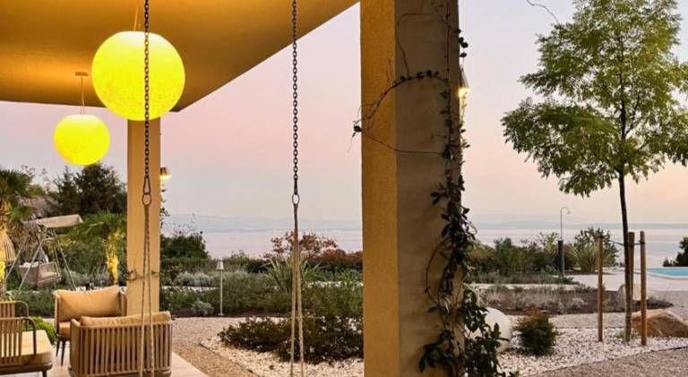Lovely rental apartment with pool | Dogs allowed in Opatija