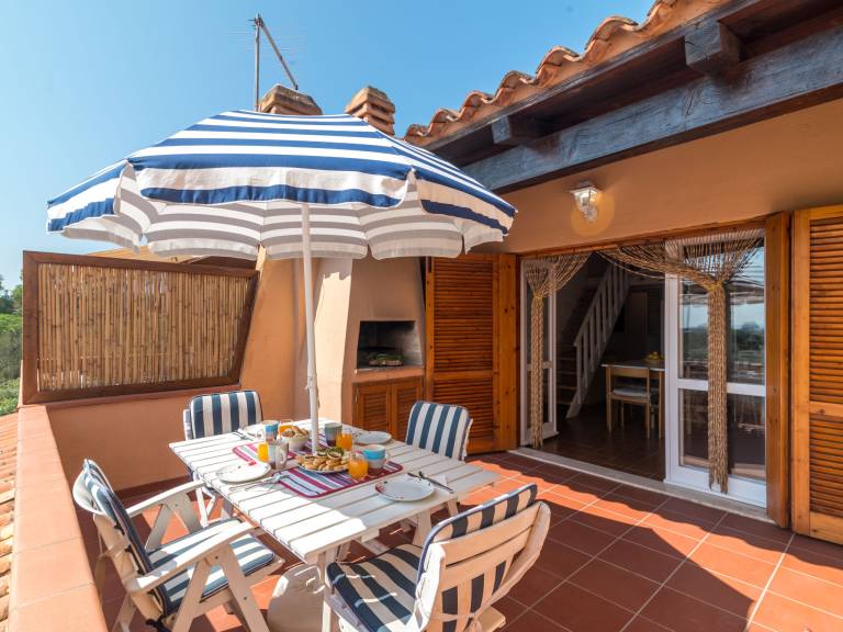Rental apartment with barbeque & terrace — photo 2
