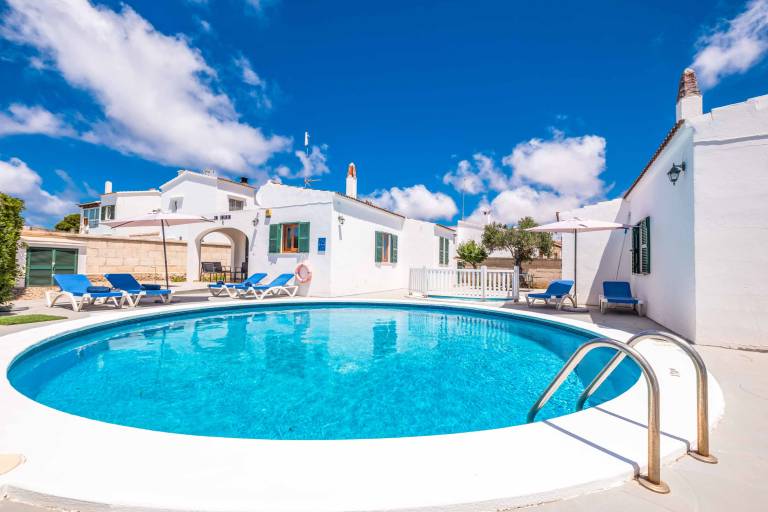 Ferienhaus in Cala en Blanes, Cales Piques f&uuml;r max. 10 Personen, 