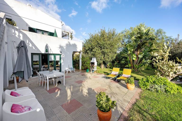 Apartment 'Tranquility Villa Fonte Coberta' with Shared Pool, Wi-Fi and Air Conditioning — photo 5