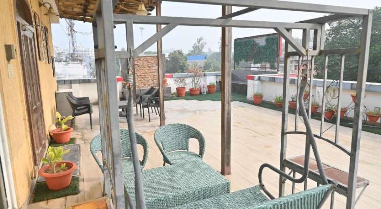 Luxury Kumbh Urban Getaway — photo 4