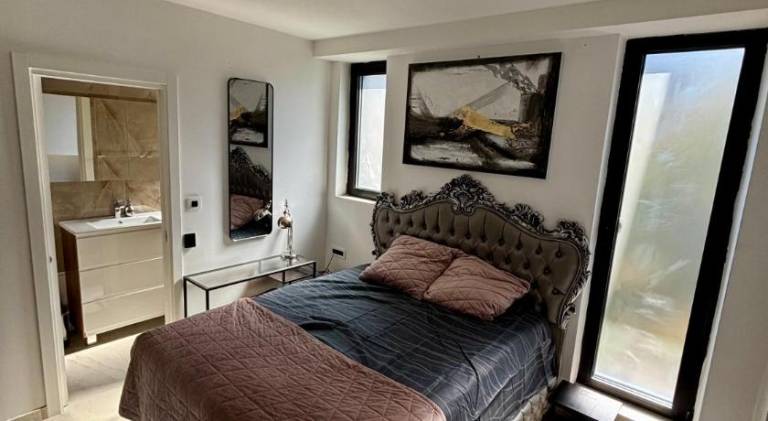 Apartment with hot tub | Next to Gardoš Tower | Pets allowed — photo 2