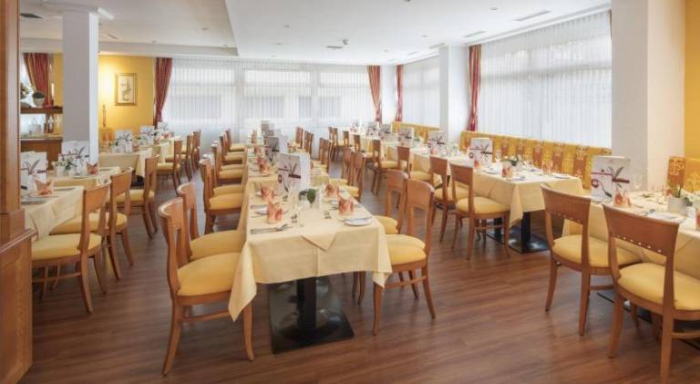 Hotel Schweizer Hof Thermal und Vital Resort — photo 5