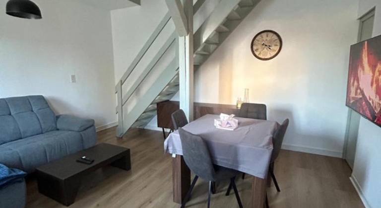 Holiday apartment with patio & grill — photo 4
