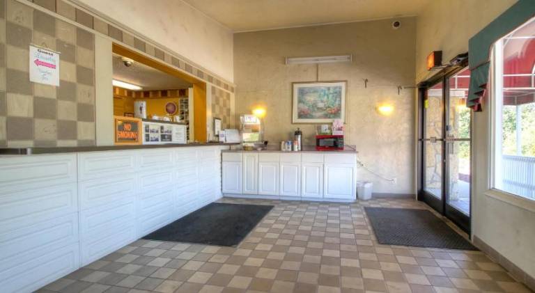 Corbin Inn — photo 2