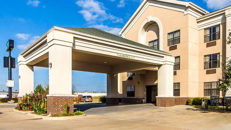 Comfort Inn & Suites Muskogee in Muskogee, OK
