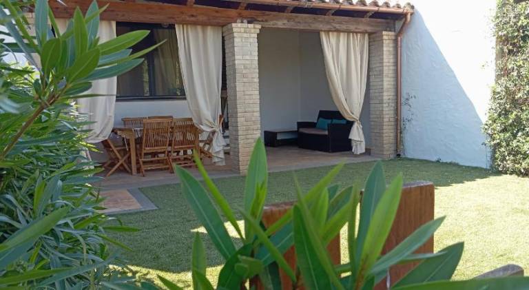 House with 3 rooms for 7 persons in Muravera