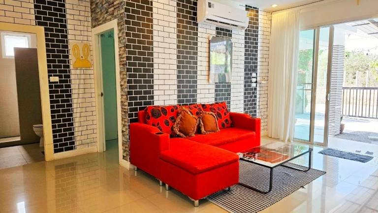 Charming vacation home with grill & private pool | Perfect for remote work | Pet-friendly — photo 3