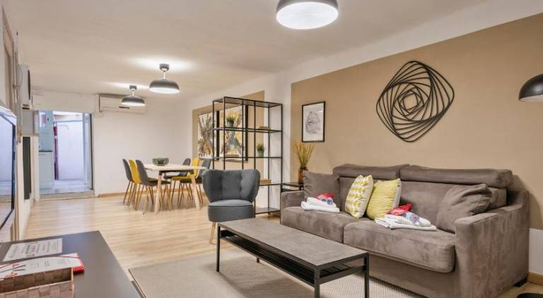 Holiday apartment | Near Sagrada Família — photo 2
