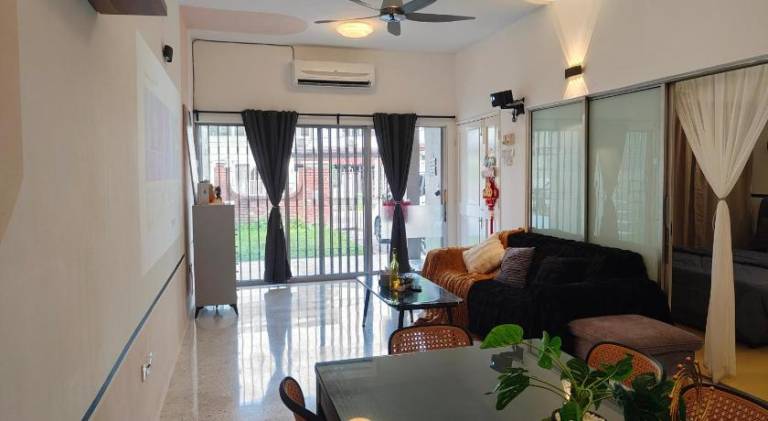 Ample house | Pets allowed — photo 2